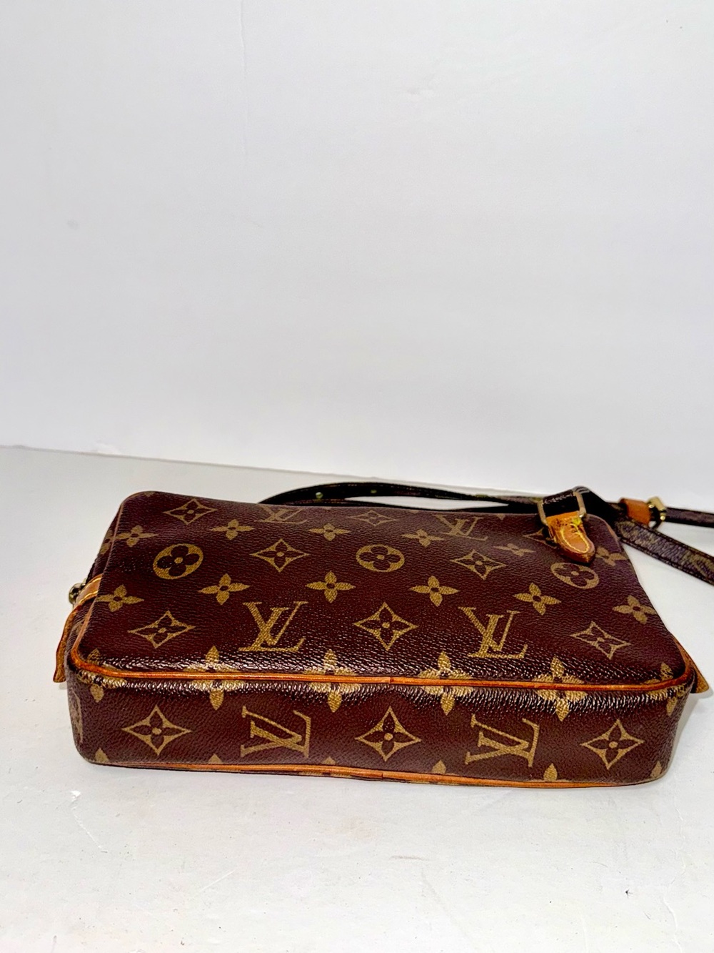 Louis Vuitton Monogram Canvas Crossbody Bag in Brown - Picture 10 of 15